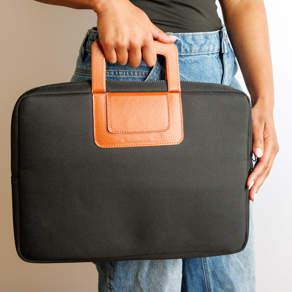 ShellTech Co. Slider — 20,000mAh Portable Laptop Battery